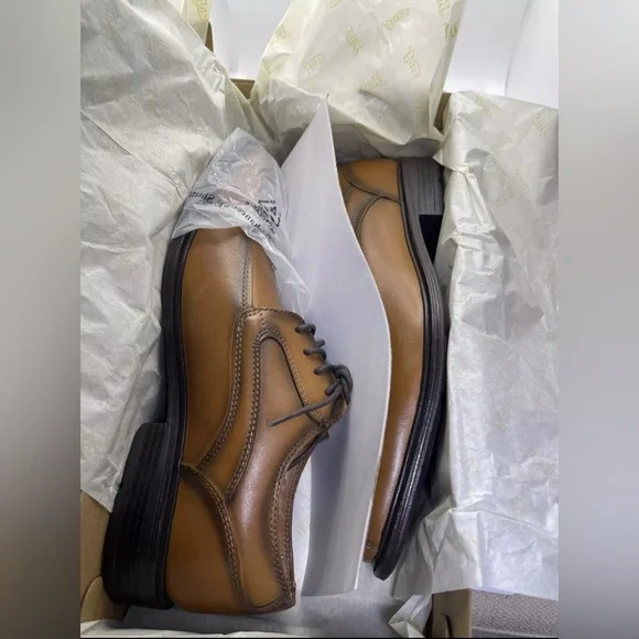 G. H. bass mens Boys shoes/ Gordon -Tan /9 M/ Best For Dressing Up/Leather
